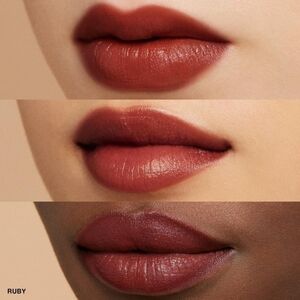 MINI BOBBI BROWN CRUSHED LIP COLOR MOISTURIZING LIPSTICK.